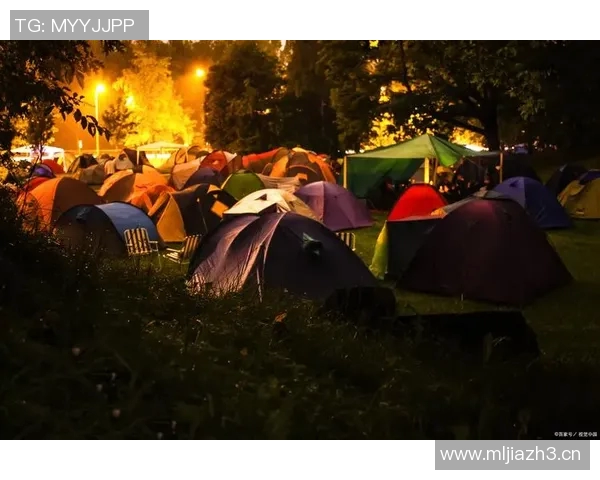 帐篷露营：在自然怀抱中享受自由与宁静的完美体验
