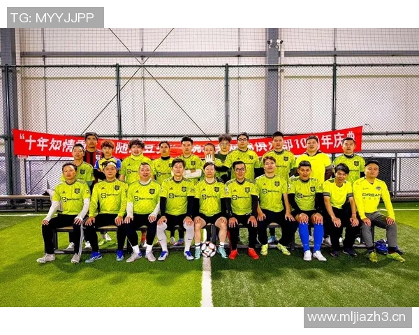 上海足球队团队协作变革引发热议助力球队重回巅峰之路